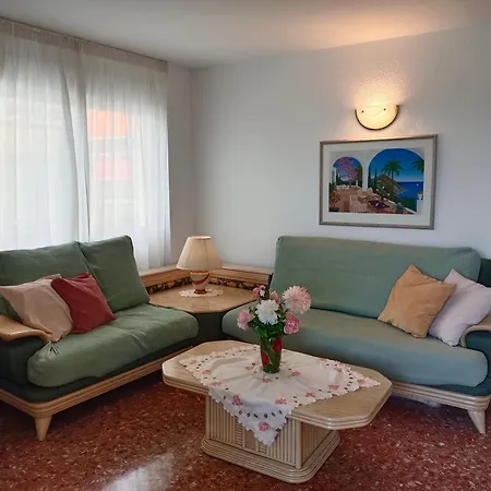 Beautiful Beachfront Appartement *
